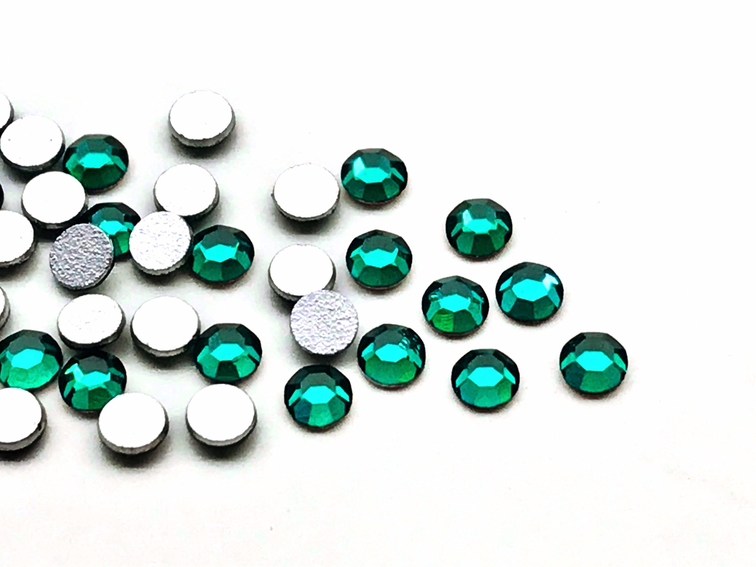Faceted Swarovski Crystals Round May Emerald Green Rhinestone | Esslinger