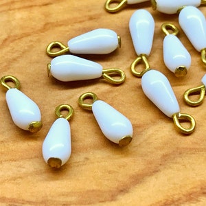 20 petites perles blanches en forme de larme en verre blanc avec une boucle, japon, vintage, 11 mm