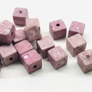 20pcs 8mm Vintage Light Pink Marbled Cube Beads Square