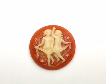 3pcs Gorgeous Vintage Dancing Couple Gemini Cameo Necklace Setting Cabochons Round Cameo Steampunk Resin