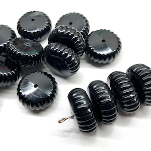 10pcs Large Vintage Black Ribbed Disk Beads