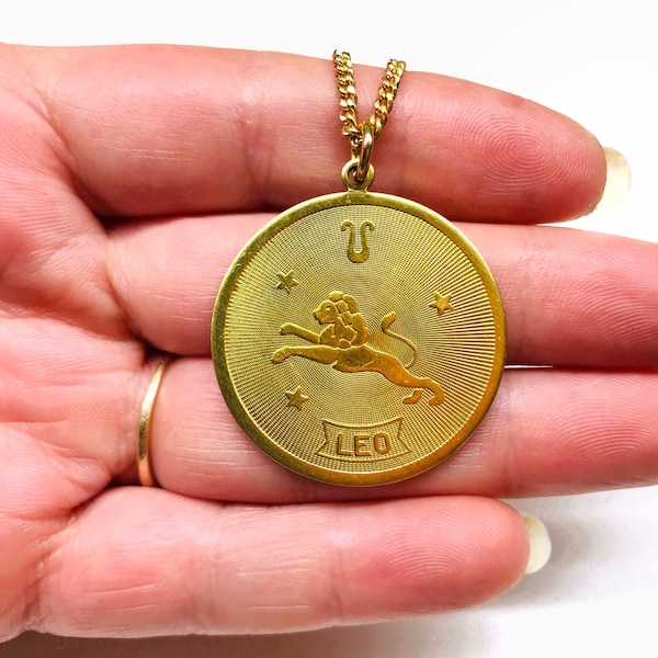 FAB!!! 70’s Vintage Brass Leo Zodiac Pendant Necklace Retro Gold tone Zodic New Old Stock