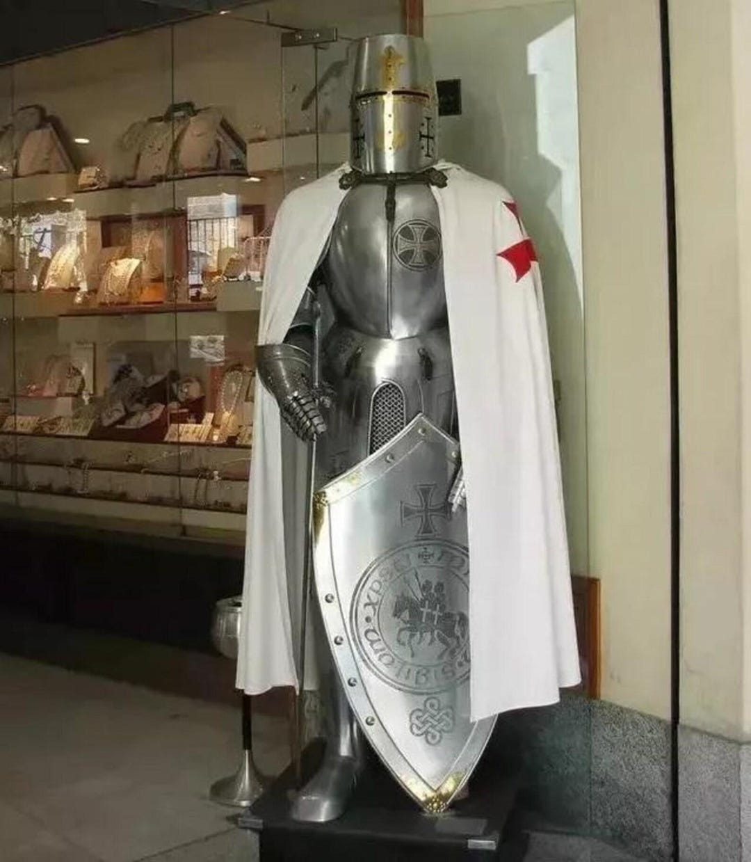 COSTUME D'ARMURE COMPLET de chevalier barbuta médiéval - costume d'armure bar... EUR 416,11 - FR COSTUME D'ARMURE COMPLET de chevalier barbuta médiéval - costume d'armure bar... EUR 416,11 - FR
