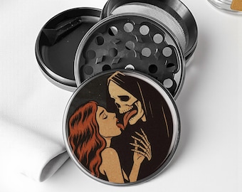Kiss Of The Skull Herb Grinder - Aluminum Spice Grinder