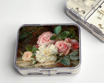 Pastillero Vintage Rose de Andreas Lach con cortador de pastillas - Almacenamiento y corte de pastillas