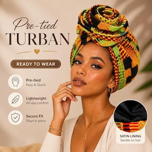 Puede incluir: Un turbante preatado con un estampado africano vibrante en amarillo, verde y negro. El turbante está listo para usar y tiene un forro de satén para un cuidado suave del cabello. El texto "Pre-tied TURBAN READY TO WEAR" está incluido.