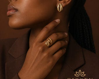 DUBAI Gold Cowrie Shell Jewelry Set – African Earrings & Adjustable Ring – Afro Chic Statement Jewelry Gift for Women