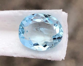 オーバルブリリアントカットアクアマリン 9 x 7 MM オーバルカット天然