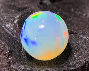 Natural Ethiopian Opal 7.80 MM Sphere Ball, 2.25 Carat White Rainbow Fire Gemstone, Loose Welo Opal for Rings & Pendants