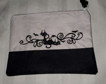 Embroidered Coin Purse