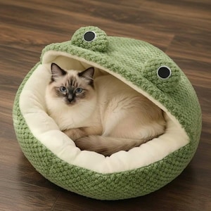 Frog Cat Bed Green Cat House Indoor Plush Small Dog House Funny Pet Bed Warm Cat Cave Pet Furniture Cute Puppy Bed Winter Cozy Dog Cave