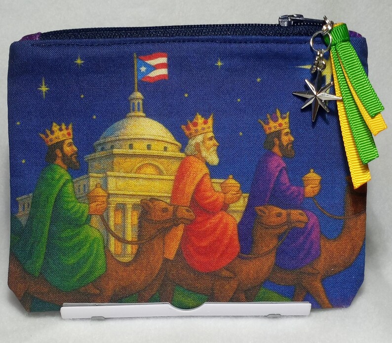 Reyes Magos En La Lomira De Los Vientos Frente Al Capitolio De Puerto ...