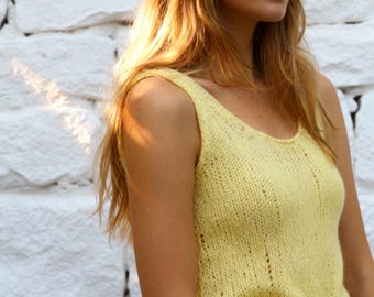 Noemi Knit Tank Top Pattern PDF, Lightweight Summer Top for Beginners, Sleeveless Cotton Yarn Pullover, Minimalist A-Line Knitwear Design