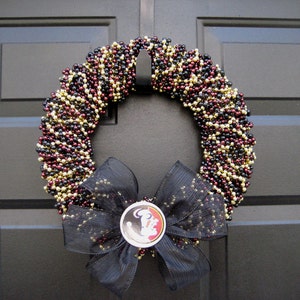 Customizable House Divided Beaded Wreath Any 2 Teams image 3