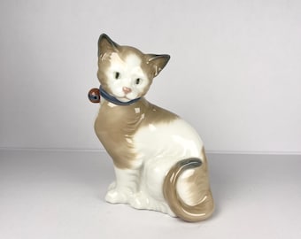 NAO PORCELAIN 猫の置物 492 すべて飾り付けられています。リヤドロの