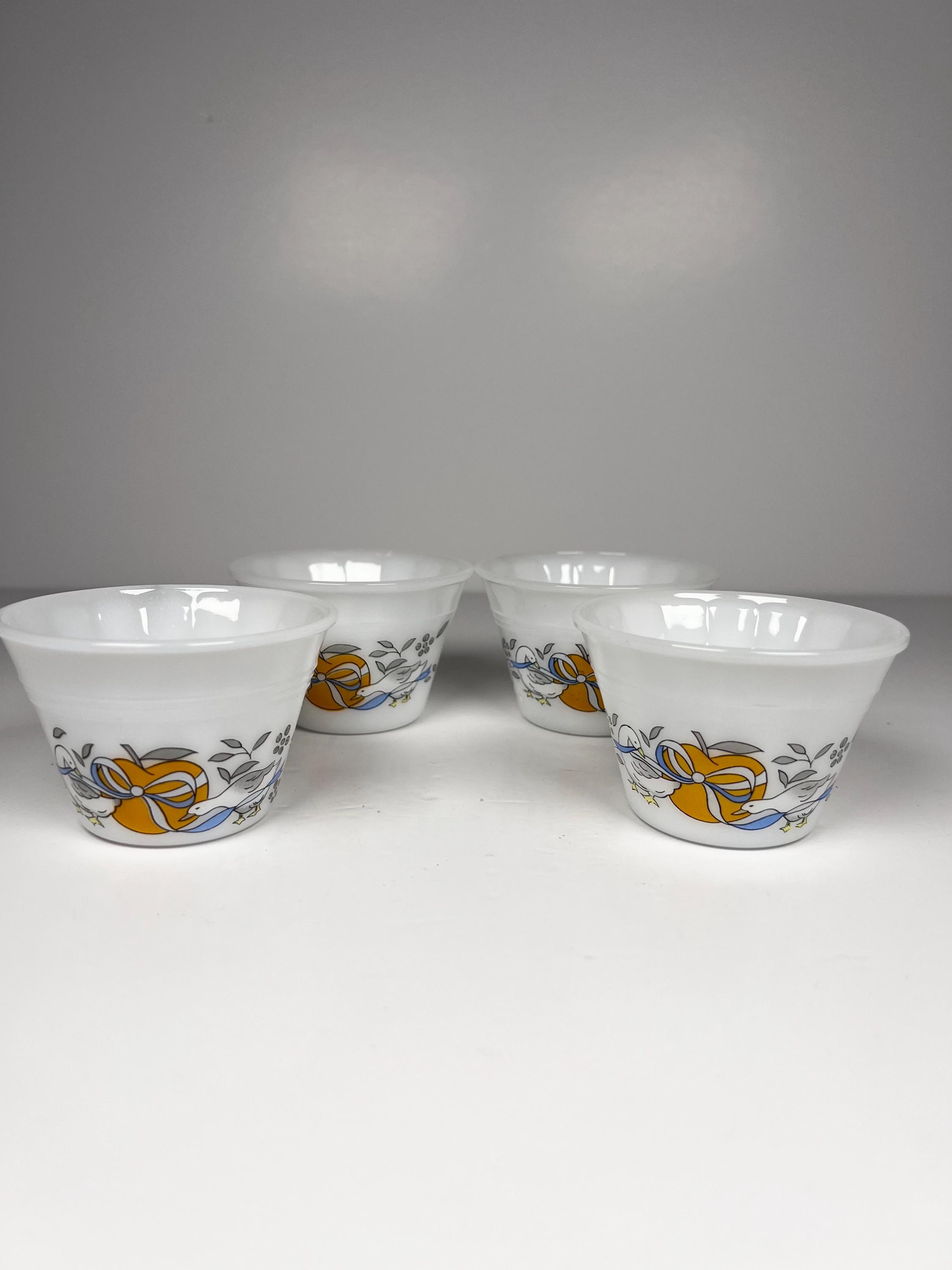 Vintage set of four Goose and Peach ramequins - marked Indonesia