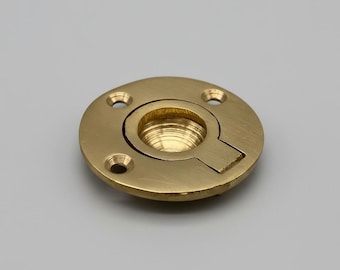 Anillos de montaje empotrado redondos de latón macizo de 38 mm (paquete de 2)