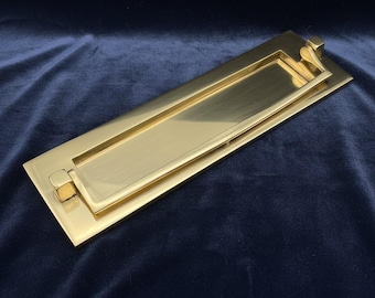 Solid Brass Victorian Style Letter Plate with Knocker (250 x 75mm) - 10" x 3" Antique Style Mail Slot