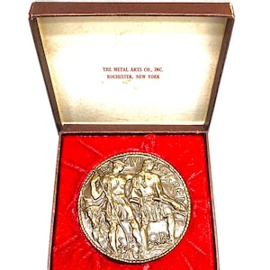 "The Society of Medalists" - 61st Issue Bronze Medal - By Leo Lentelli - Original Box