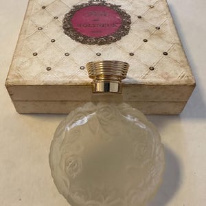 Vintage Molyneux Fete pure Parfum Extrait Bottle in Case - Paris