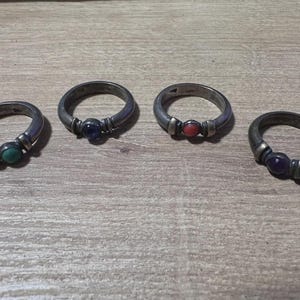 Set of 4 Vintage Silver Rings with Gemstone Cabochons