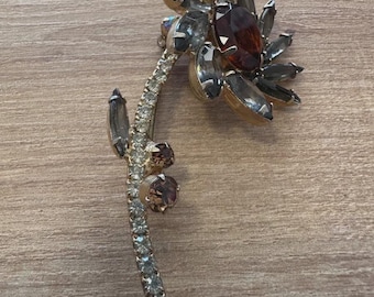 Vintage Tsjechoslowaakse broche met strassbloem, ca. 1930-1950