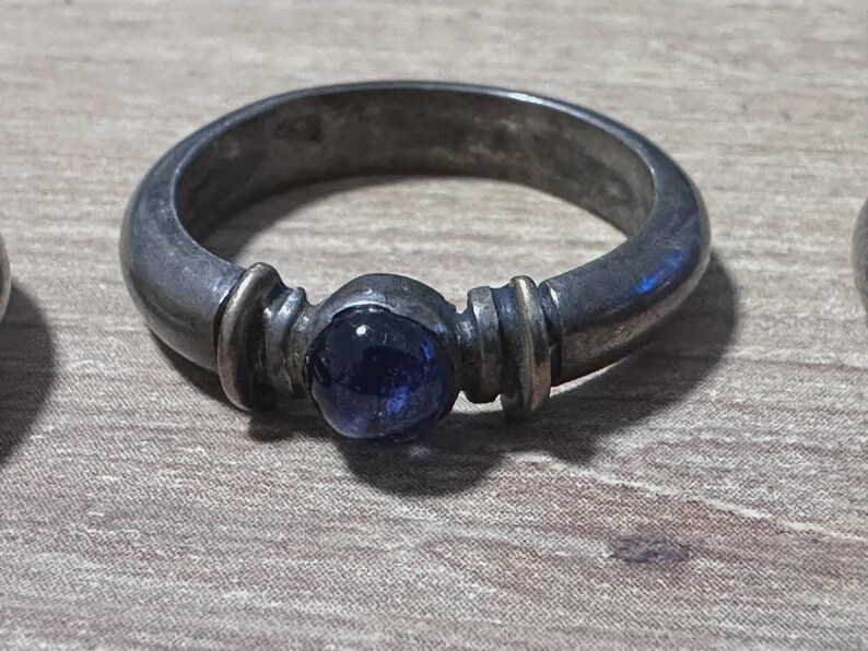 Set of 4 Vintage Silver Rings with Gemstone Cabochons