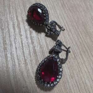 Vintage Style 925 Sterling Silver Pear Red Gemstone Dangle Earrings