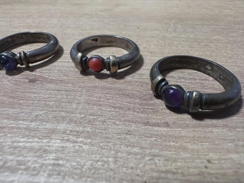 Set of 4 Vintage Silver Rings with Gemstone Cabochons