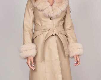 Trench-coat en cuir pour femme | Manteau fait main avec col et poignets en fourrure de renard