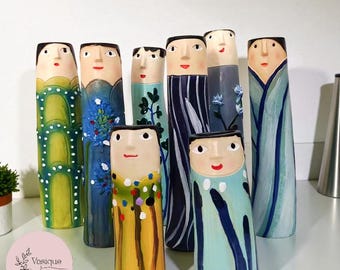 Nyckfulla familjevaser | Bohemisk heminredning | Färgglada vaser | Handmålad figurin i keramik | Handgjorda presenter