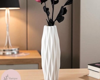 Nordisk texturerad keramisk vas | Handgjord minimalistisk heminredning | Japandi modern vit blomvas för vardagsrum eller bordsstyling