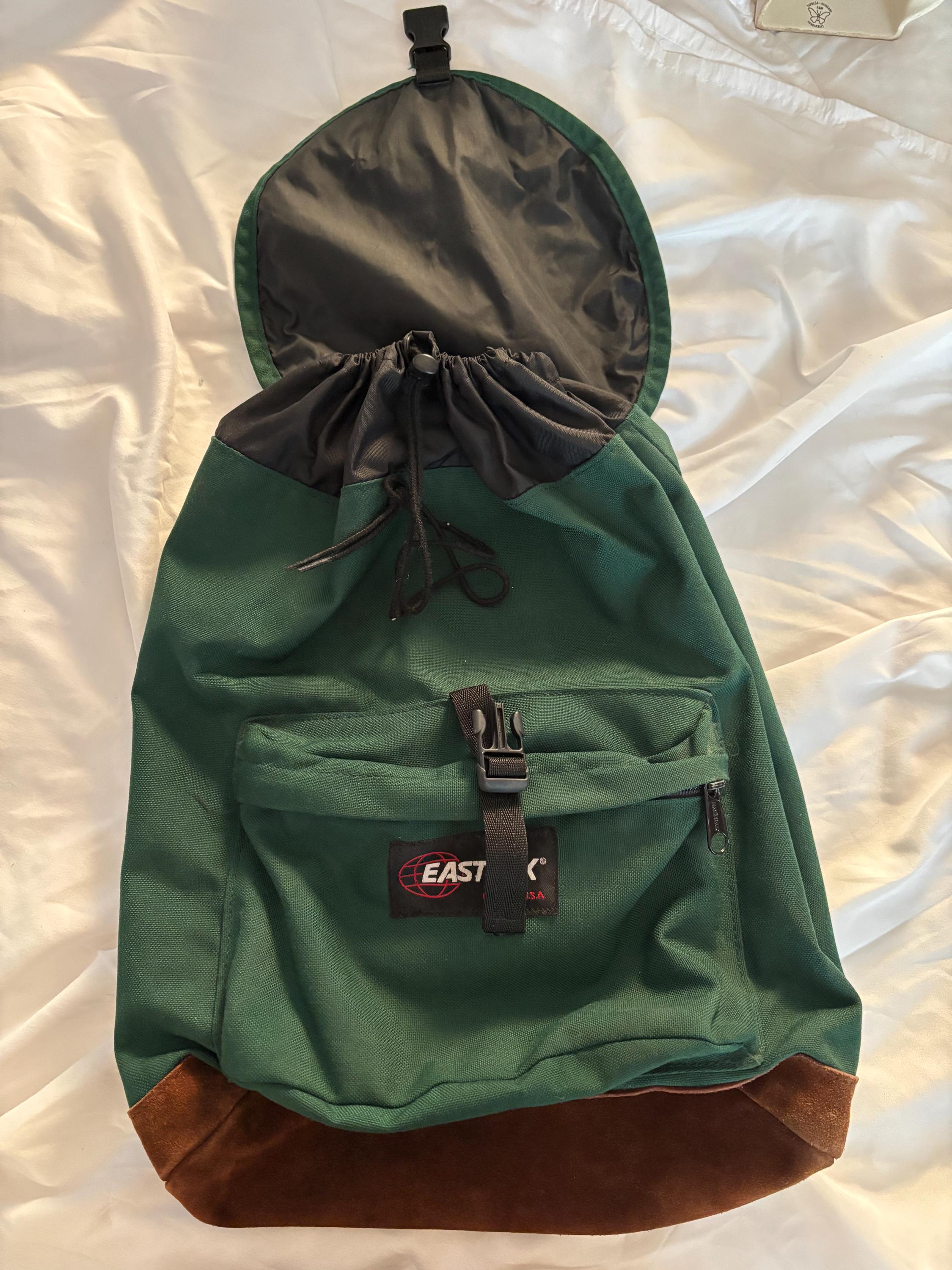 EASTPAK イーストパック バックパック グリーン スエードボトム ヴィンテージ スエード底 グリーン イーストパック バックパック
