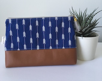 Make up clutch zippered travel bag