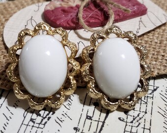 Vintage Monet Stamped White Clip Earrings