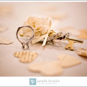 Key Boutonniere in Ivory image 3