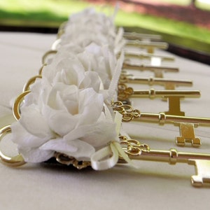 Key Boutonniere in Ivory image 2