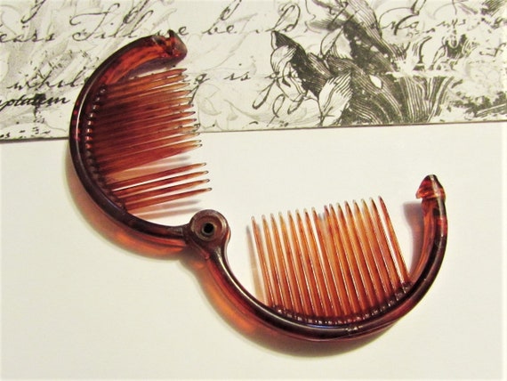 Vintage 1940's "Ring Comb" / "Pony Tail Circle Co… - image 4