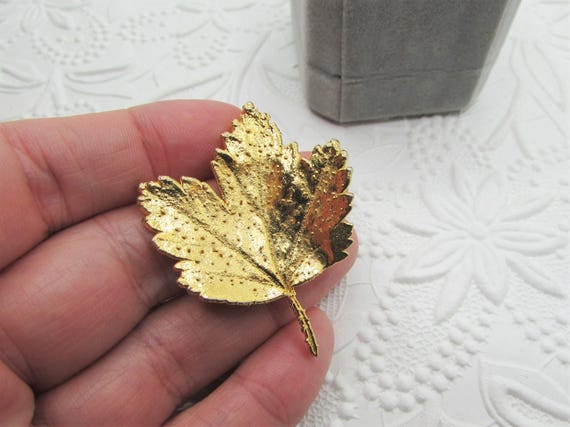 Vintage 24K Gold Dipped Real Leaf Brooch- Europea… - image 7