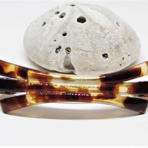 Vintage FRENCH Abstract Bow Hair Barrette, Brown Clear Tortoise-Shell Lucite Plastic Hair Clip, 1960s Hair Accessory Women, Made in France