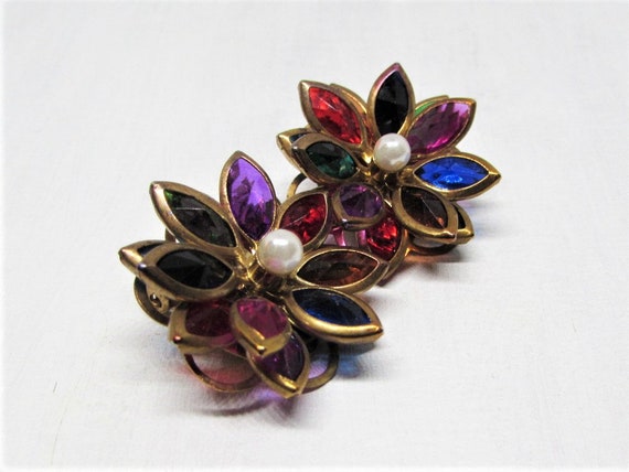 JDX Beautiful Multiple Black Colors Crystal Flower Stud Earrings Rhinestone Colorful Crystal JDX Beautiful Multiple Black Colors Crystal Flower Stud Earrings Rhinestone Colorful Crystal