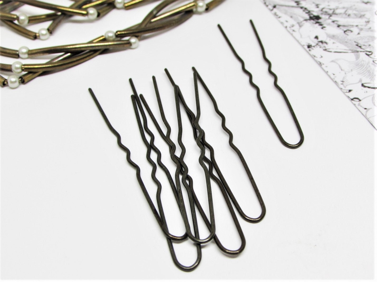  2.75 Large Bobby Pins Brown 240PCS Extra Long Bobby Pins for  Thick Hair Waved Hair Pin for Styling with Box : Beauty & Personal Care