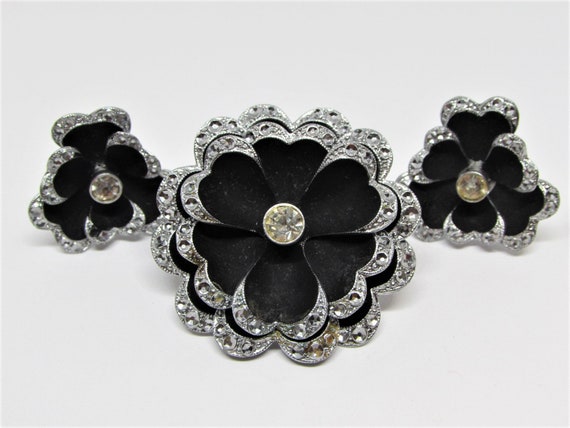 Vintage 1930s CZECH Pansy Flower Brooch & Screwba… - image 1