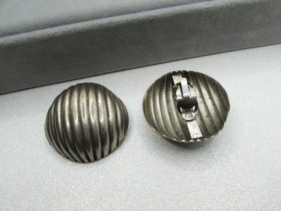 Huge Vintage Silver Plated Circle Clip-On Earring… - image 3