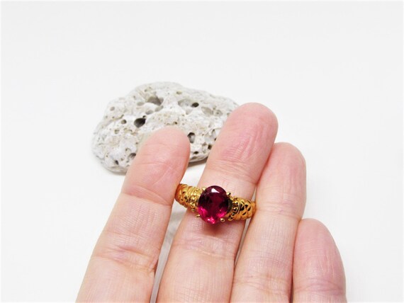 Vintage Designer LIND Simulated Ruby Ring, Red Ov… - image 8