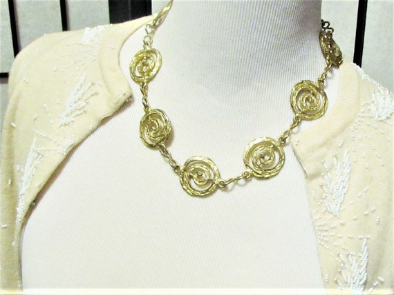 Vintage Chunky Gold Spiral Statement Necklace, Un… - image 2