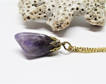 Vintage Amethyst Crystal Pendant Necklace, Natural Polished Purple Stone, 18" Long Gold Plated Cable Chain, 1970s Boho Bohemian Jewelry