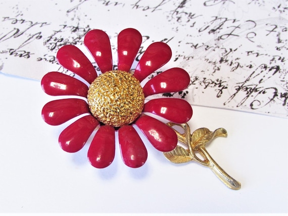 Vintage Red Daisy Brooch- Enamel Flower Power Pin… - image 1