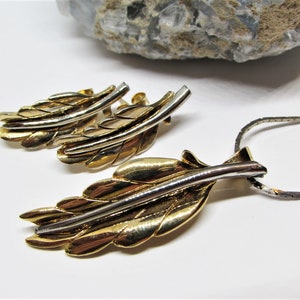 Vintage Gold & Silver Leaf Jewelry Set, Two Tone Mixed Metals, Fall Leaf Pendant Necklace, Pierced Stud Drop Earrings, 1970s Autumn Jewelry image 1