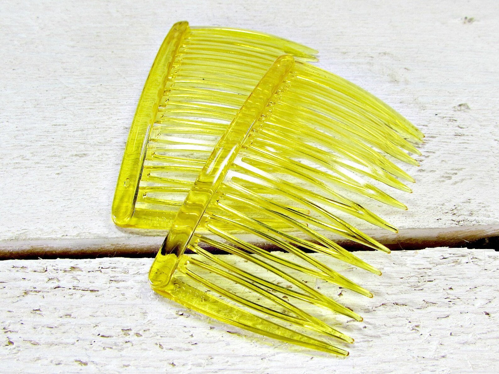 Vintage Yellow Hair Combs Set of 2 GOODY Translucent Yellow Etsy